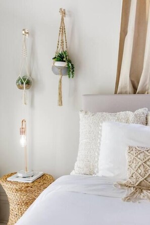 Bedroom (1)
