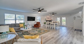 Living & Dining Area