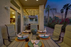 Outdoor dining