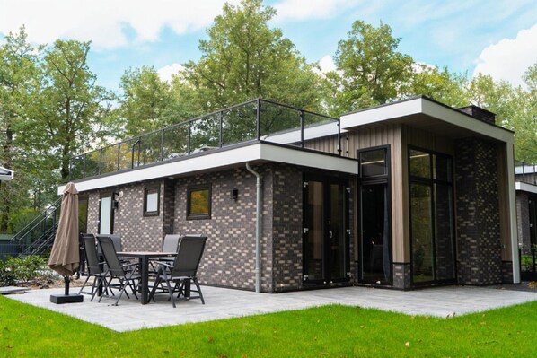 Holiday Home Exterior [summer]