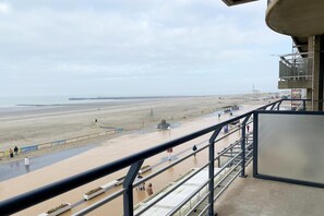 Terrasse / Balkon