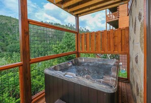 Splash N' Love Shack's bubbling hot tub