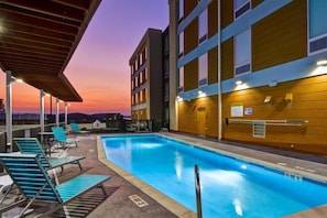 Outdoor swimming pool