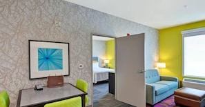 Unit with Queen bed and separate living area