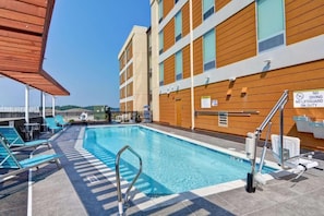 Outdoor swimming pool
