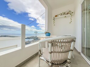 Casa Burgao n5  Seaview Terrace Punta Mujeres