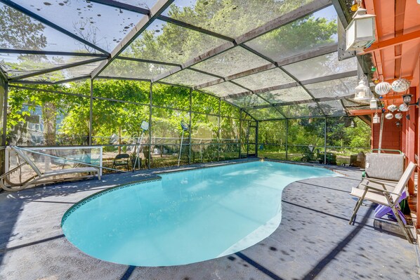 Apopka Vacation Rental | 6BR | 2BA | 2,500 Sq Ft | Step-Free Entry