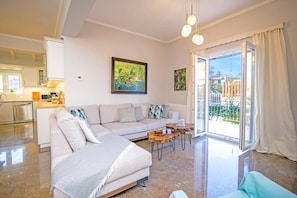Villa Pelagia's Garden House image