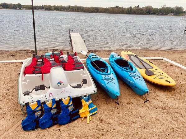 Newly added, 5 person pedal boat, 2 kayaks, paddleboard and lifejackets!
