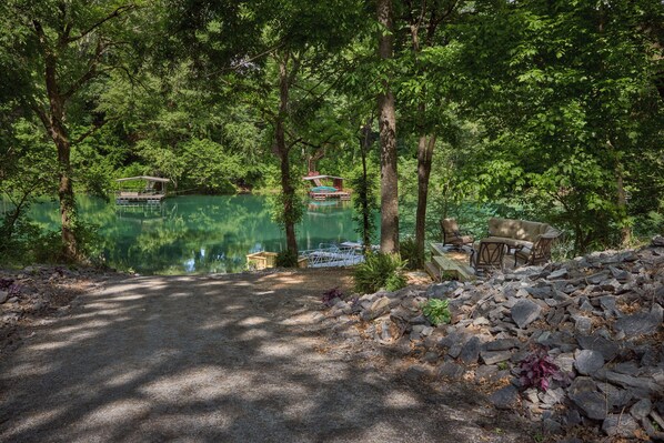 Private boat ramp provides convenient access to the Little Red River. 