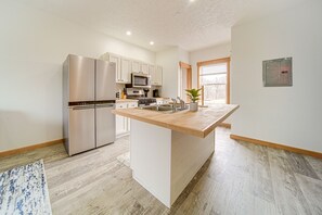 Kitchen | Toaster Oven | Microwave