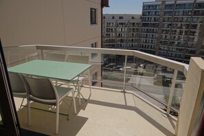 Terrasse / Balkon