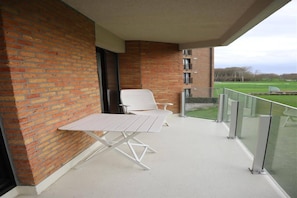 Terrasse / Balkon