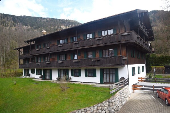 Extérieur maison de vacances [été]