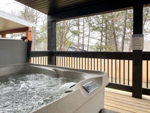 Bain à remous extérieur
