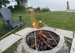 Roast marshmallows with your family and/or friends, while enjoying the lake view