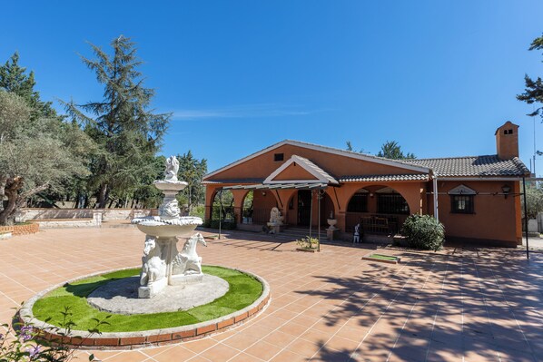 Exterior