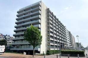 Außenseite Ferienhaus [Sommer]