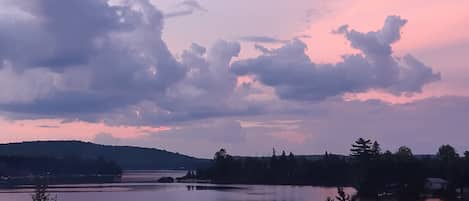 See listing #2747123 for whole cottage rental and 5* reviews rated exceptional