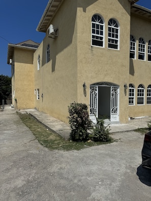 Extérieur
