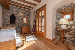 Child's bedroom