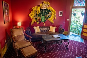 Living area and separate, private entrance