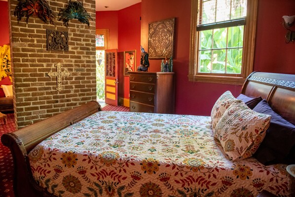 Queen size bed and colorful linens