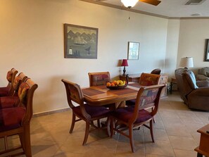 Charming Dining with Counter Seating & 2 Ext Dining Chairs in Unit