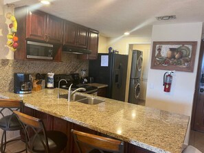 Custom Kitchen with Granite Counters and Reverse Osmosis