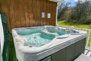 Enjoy our 5-person hot tub!