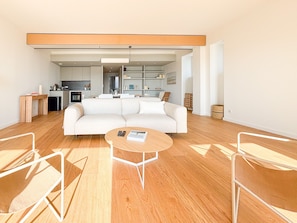 Comfortable accommodation with sea view