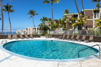 🌴Alii Villas 109 Newly remodeled. Easy access to pool and parking 🌴