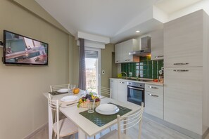Kitchen and dining area