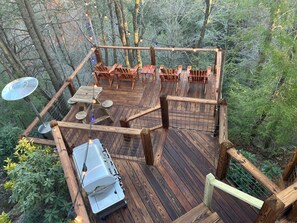 The biggest triple decker deck built literally on a CLIFF.  AWESOME views!
