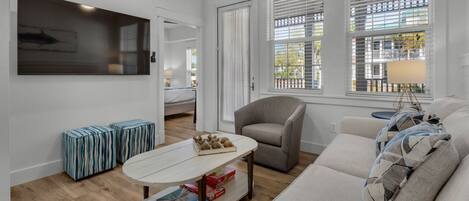 VIL616 Living Area