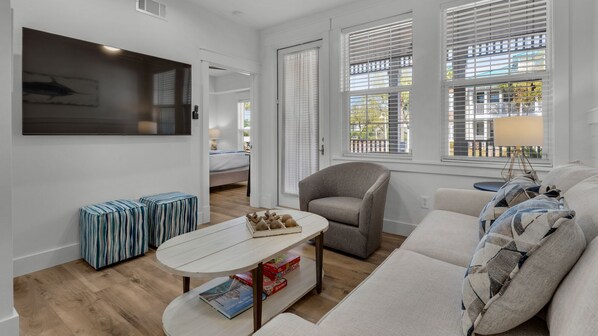 VIL616 Living Area