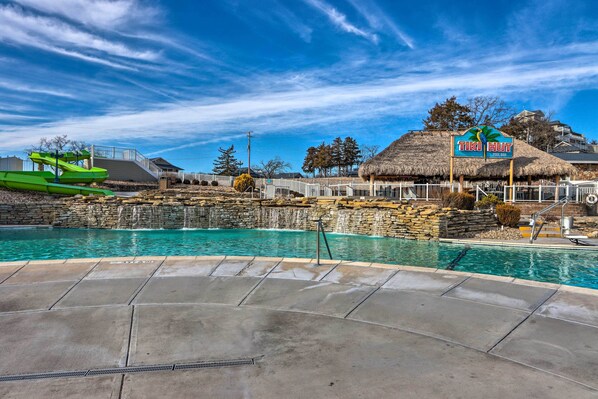 Osage Beach Vacation Rental | 3BR | 2BA | Stairs Required | 1,380 Sq Ft