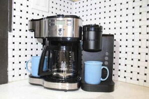 Kaffe och/eller kaffebryggare