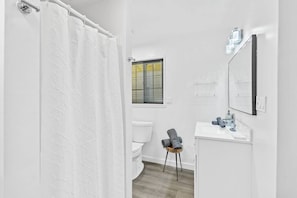 Spotless new bathroom!