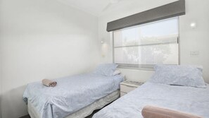 1 x King Single & 1 x Single Bed with Ceiling Fan