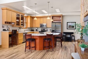 Private kitchen