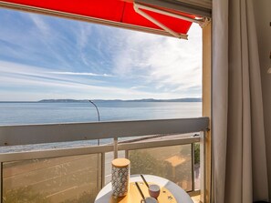 Nuage, Ciel, L'Eau, Fenêtre, Ombre, Plan D'Eau, Bois, Immobilier, Teintes Et Ombres, Loisir