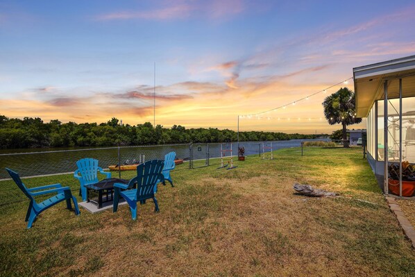 Beautiful Sunsets From Your Back Yard