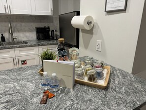 Coffee/tea station