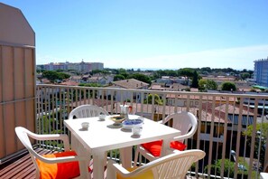 Terrasse / Balkon