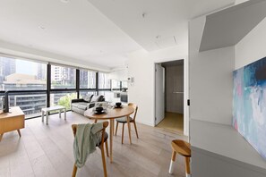 A Spacious dining & kitchen area.