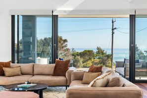 Stunning bay views from the entire living space