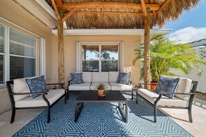 Shaded outdor lounge seating