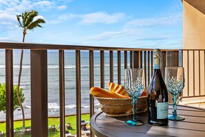 Dine in on your private lanai