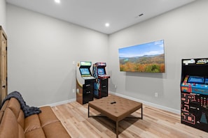 Spielezimmer